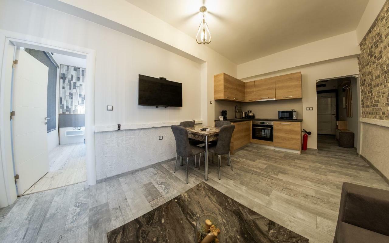 Sofia Downtown Life Apartment Bagian luar foto