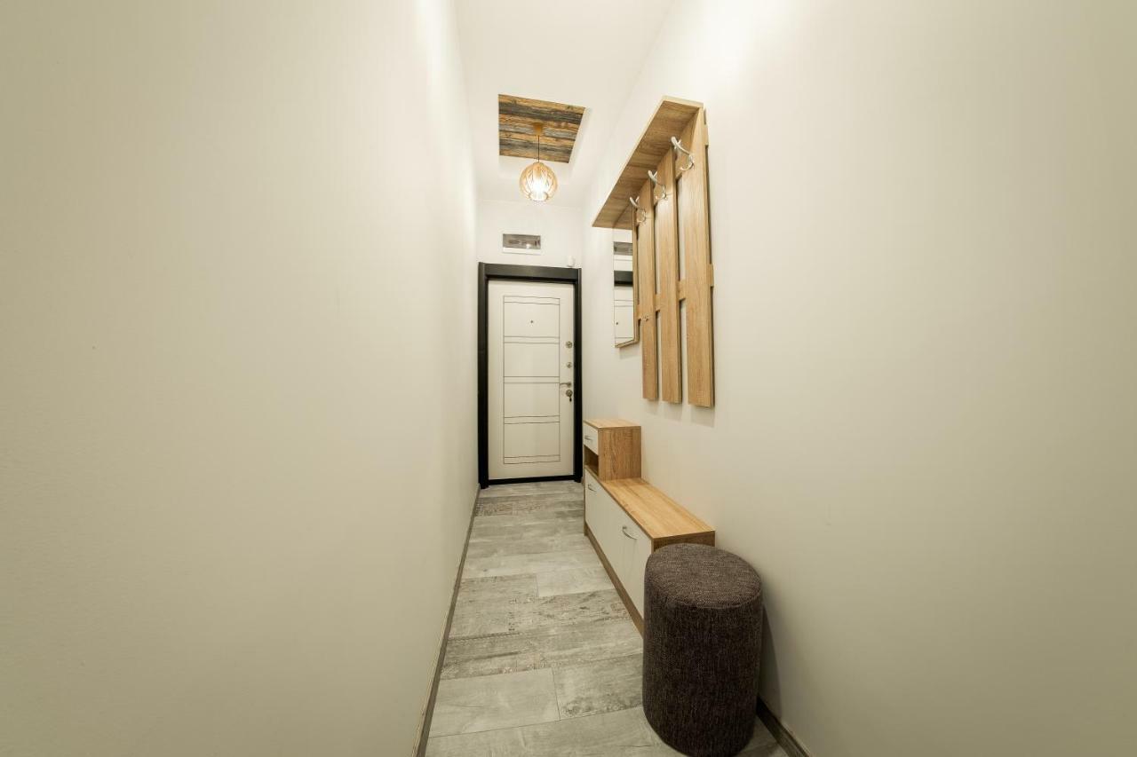 Sofia Downtown Life Apartment Bagian luar foto