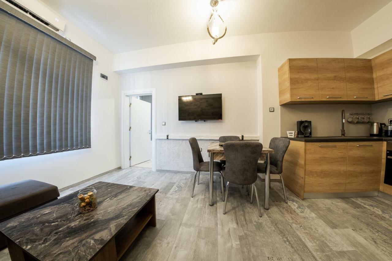 Sofia Downtown Life Apartment Bagian luar foto