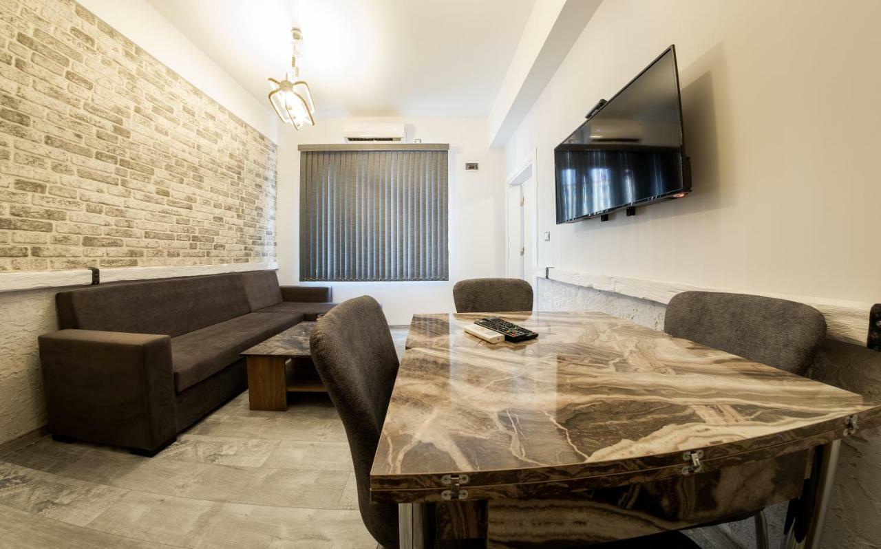Sofia Downtown Life Apartment Bagian luar foto